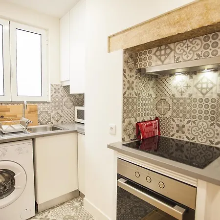 Graca Traditional 2 Bedroom Apartman *