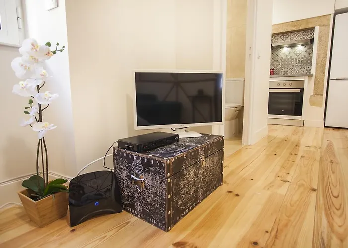 Апартаменты Graca Traditional 2 Bedroom